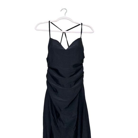 La Femme Size 6 Black Cross Back Satin Jersey Trumpet Gown - Picture 5 of 8